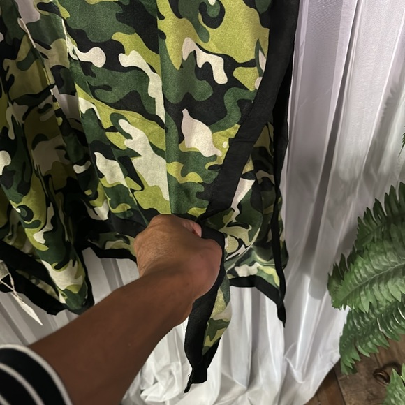 NWT Camouflage long kimono! - Picture 4 of 5